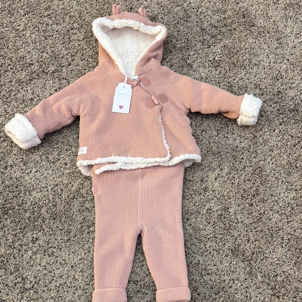 Rock a bye baby boutique. Cozy Pink Baby Outfit with Hood